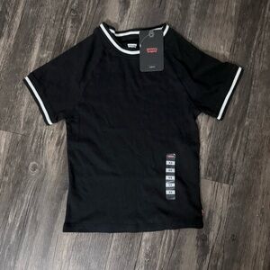Levi's Black Short Sleeve Tee